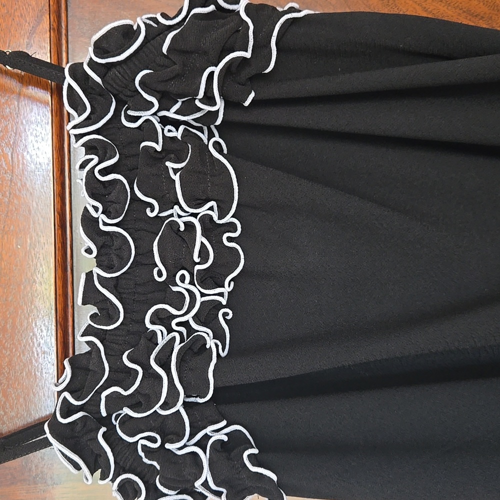 CeCe Ruffled Spaghetti Strap Tank Top, Size: Small - Picture 3 of 6